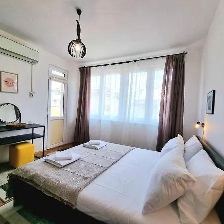 - 3bd For Family & Friends * بورغاس