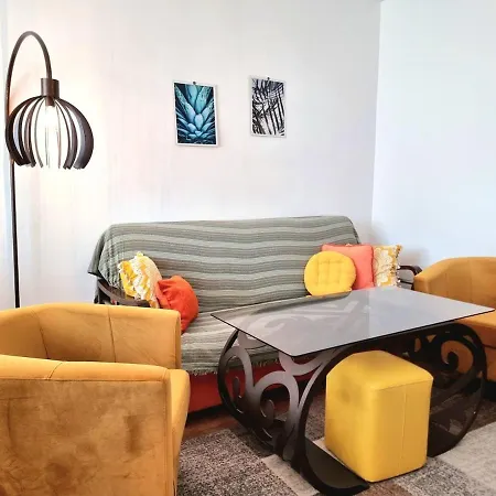 - 3bd For Family & Friends Апартаменты *